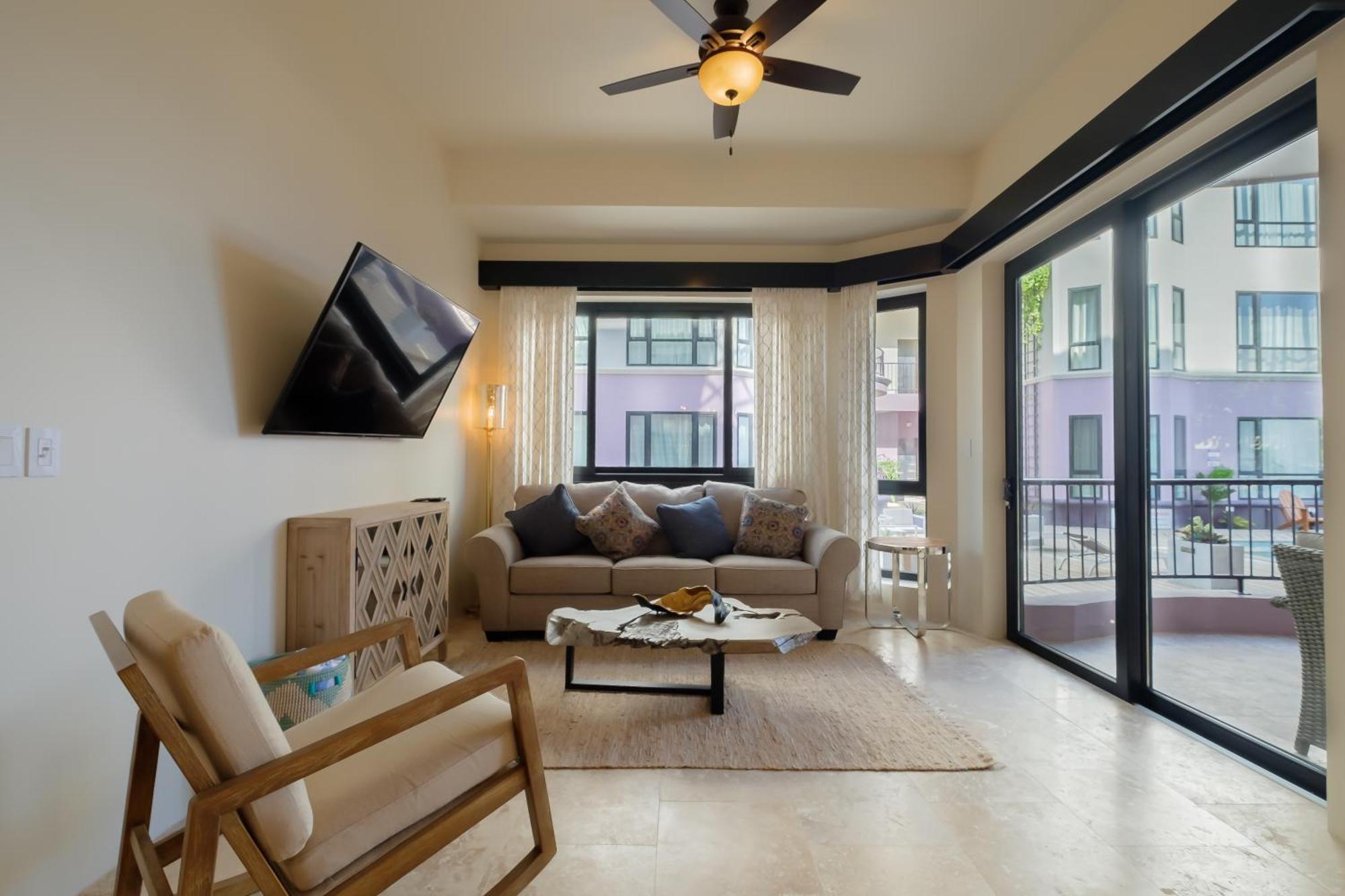 Diamante Beachfront Suites San Pedro  Exteriér fotografie