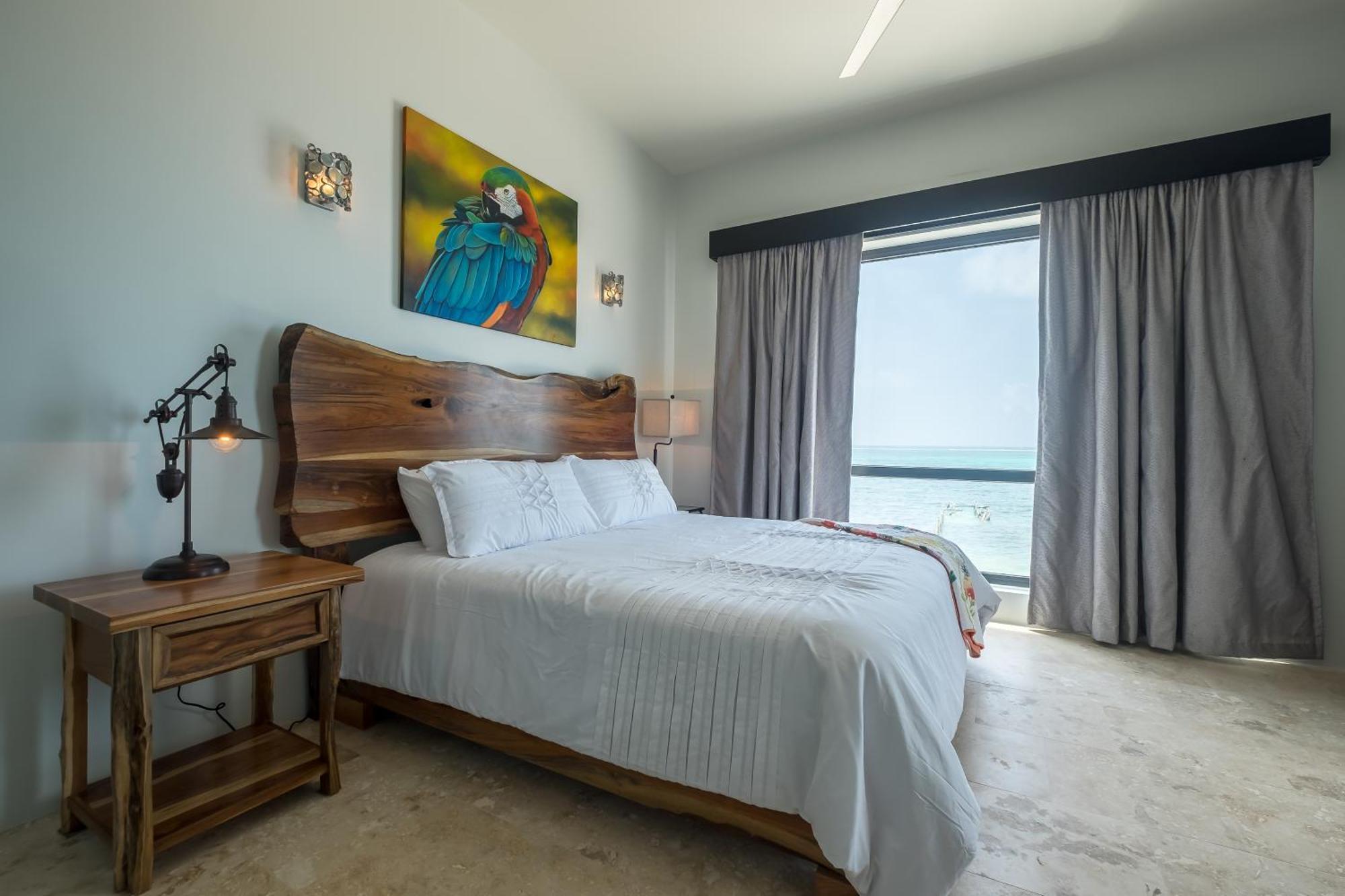 Diamante Beachfront Suites San Pedro  Exteriér fotografie