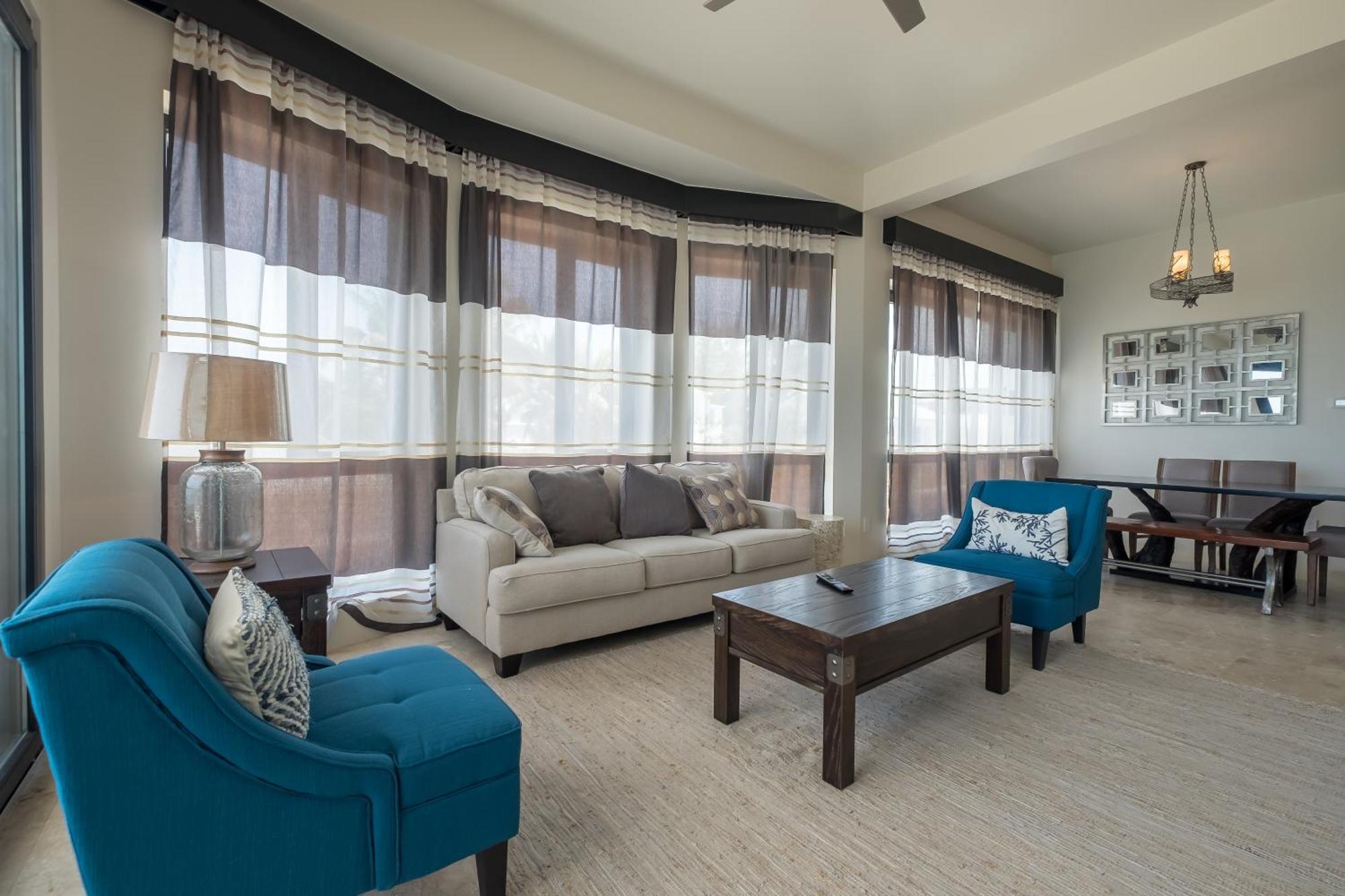 Diamante Beachfront Suites San Pedro  Exteriér fotografie