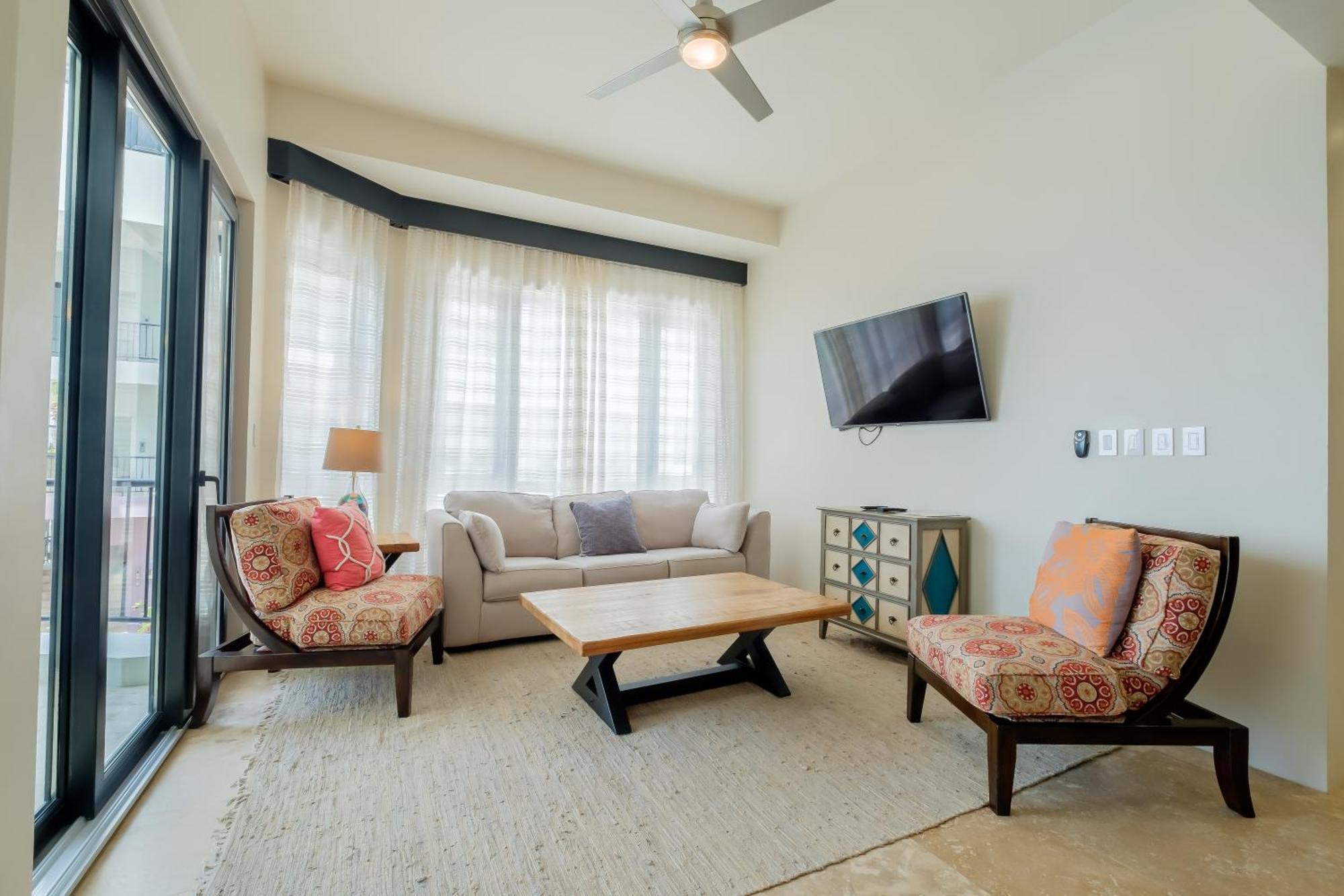 Diamante Beachfront Suites San Pedro  Exteriér fotografie