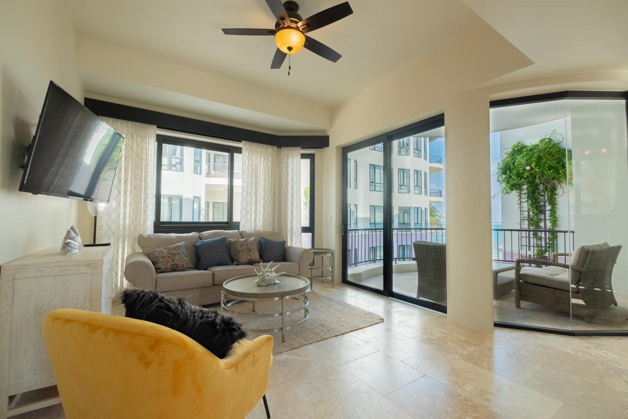Diamante Beachfront Suites San Pedro  Exteriér fotografie