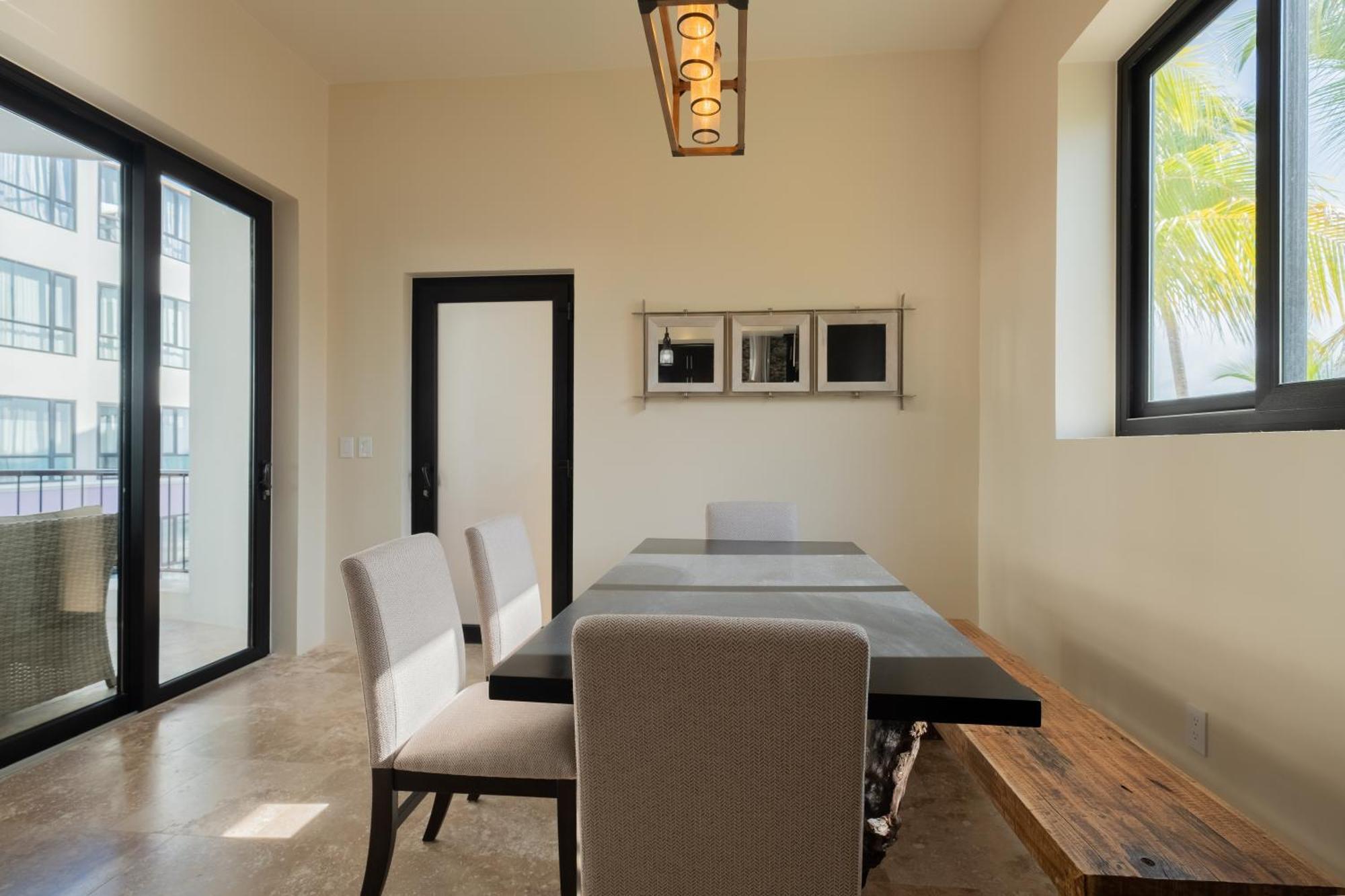 Diamante Beachfront Suites San Pedro  Exteriér fotografie